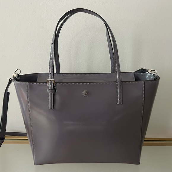 Tory Burch Emerson Tote in Grey. Excellent condition - Picture 1 of 7